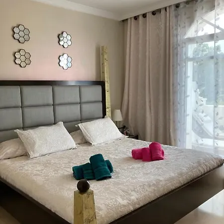 Aloha Gardens Townhouse Апартаменты Марбелья