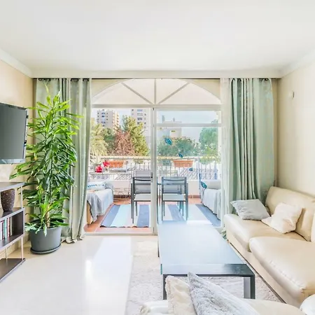 Aloha Gardens Townhouse Apartment Marbella